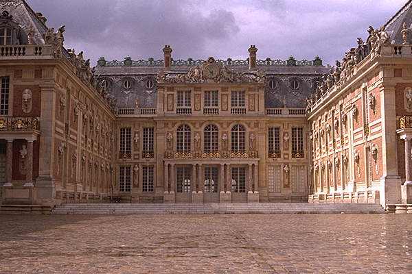 File:Versailles.jpg