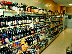 File:Beer aisle.JPG