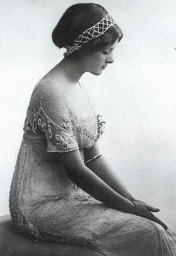 File:1900's Chick.jpg