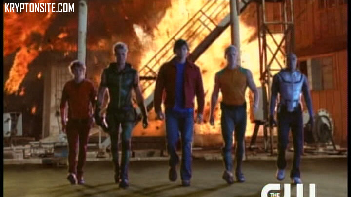 File:Smallville justice-1-.jpg