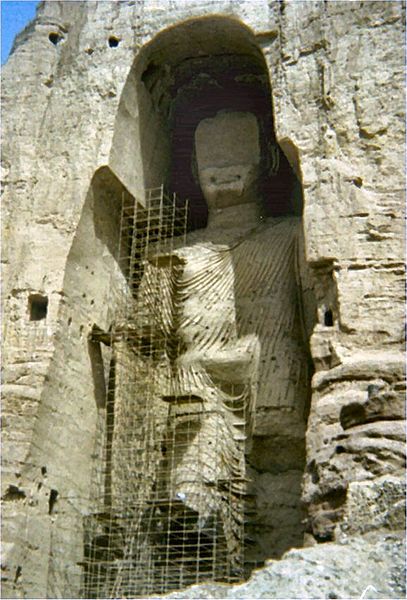 File:Afghanistan Statua di Budda 1.jpg