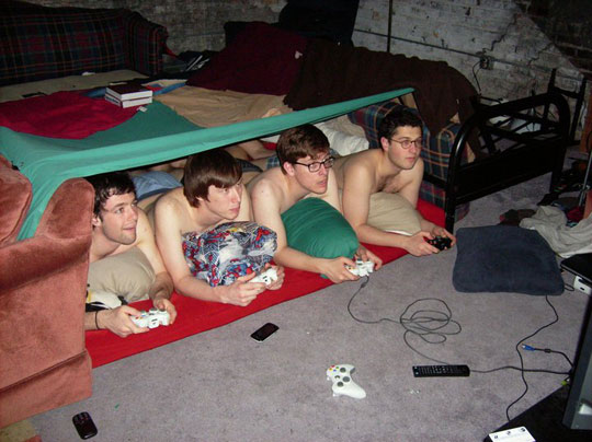 File:Funny-kids-playing-videogames-blanket-fort.jpg