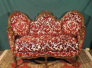 File:Uglycouch.jpg