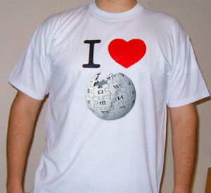 File:I-love-wikipedia-shirt.jpg
