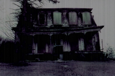 File:Creepy House.jpg