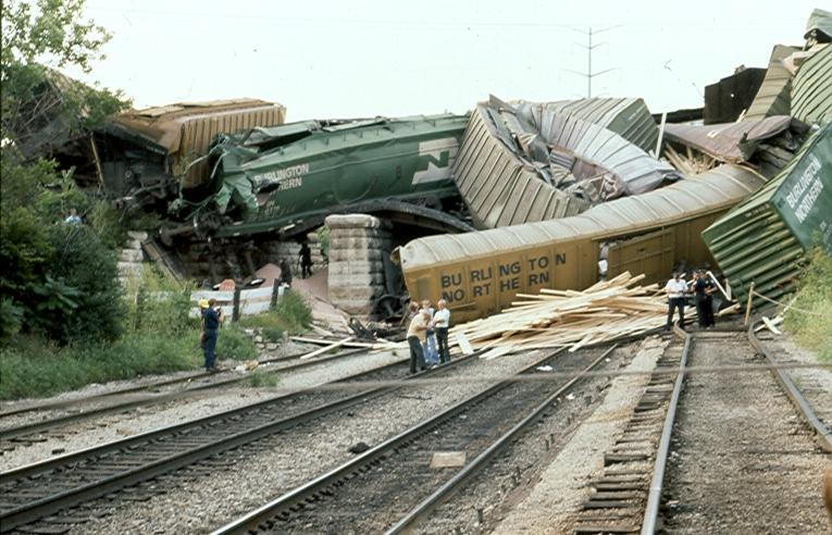 File:Train wreck.jpg