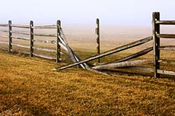 File:BrokenFence small.jpg