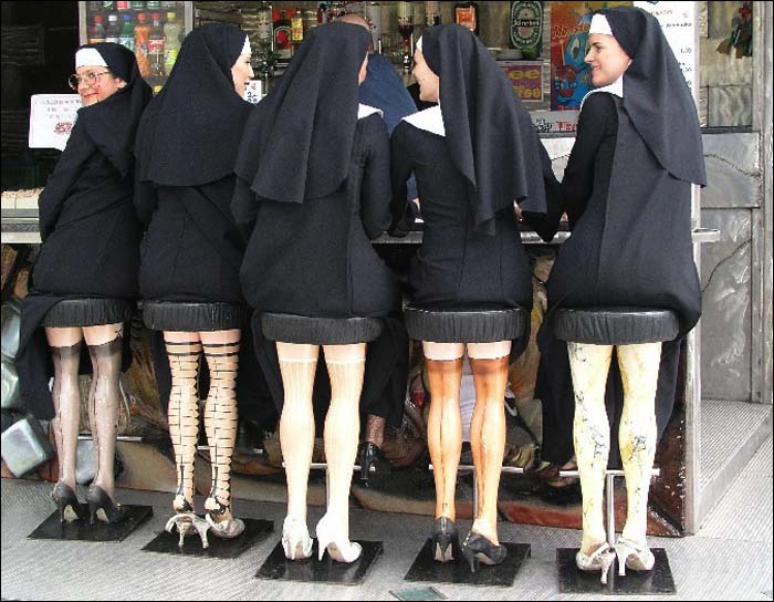 File:Agin court nuns.jpg