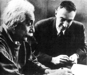 File:Einstein oppenheimer.jpg