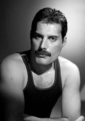 File:Freddie Mercury 2.jpg