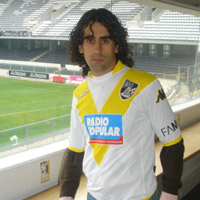 File:Guimarães Shirt.png