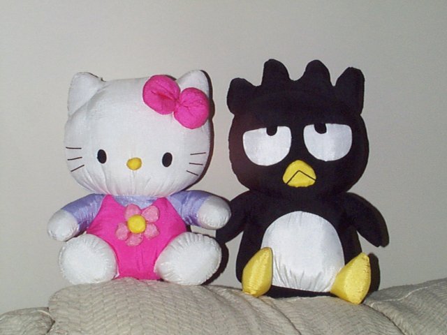 File:Koizumi and Kitty.jpg
