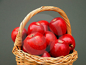 File:Apple basket.jpg