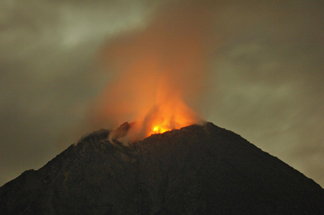 File:Volcano.jpg