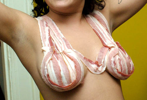 File:Bacon-bra.jpg