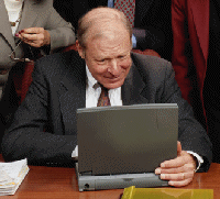 File:Computerfused.gif