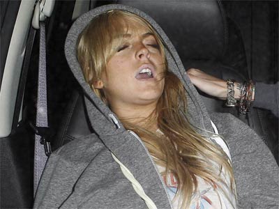 File:Lindsay-lohan-passed-out.jpg