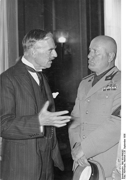 File:Chamberlain with Mussolini.jpg