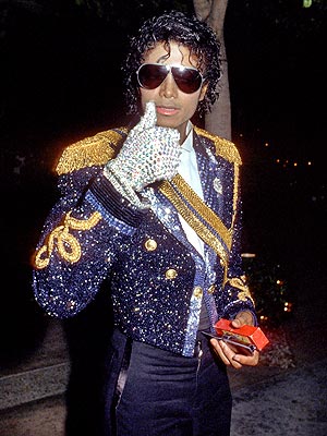 File:Michael-Jackson-glove.jpg