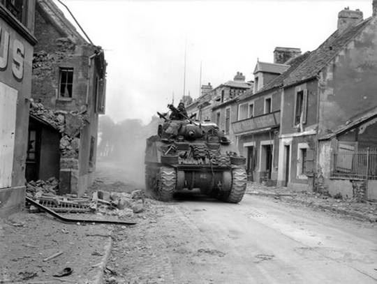 File:Tank in Normandy.jpg