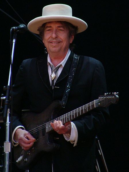File:449px-Bob Dylan - Azkena Rock Festival 2010 1.jpg