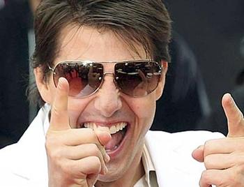 File:Tom Cruise finger pistols.jpg