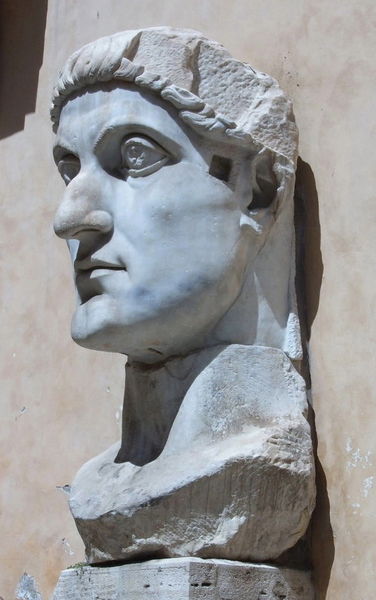 File:Constantine Musei Capitolini.jpg