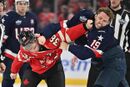 US-Canada hockey brawl.jpg