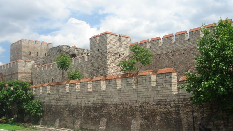 File:Walls of Constantinople.JPG