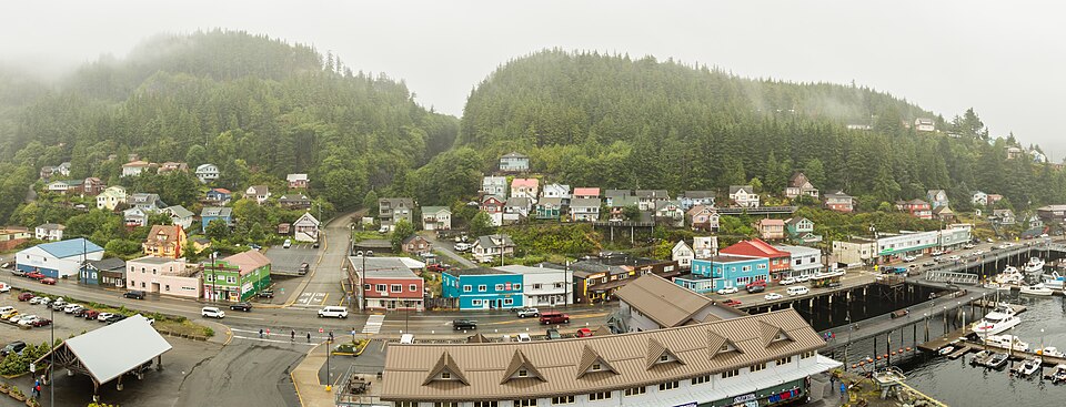 960px-Ketchikan%2C_Alaska%2C_Estados_Unidos%2C_2017-08-16%2C_DD_59-63_PAN.jpg
