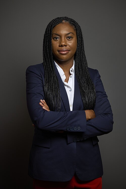 File:Official portrait of Kemi Badenoch MP, 2024.jpg