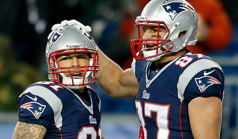 File:Hernandez-gronkowski.jpg