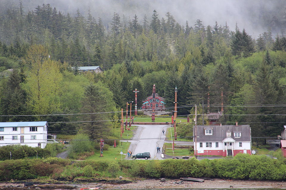 960px-Saxman_Alaska_totem_poles_view_from_boat.JPG