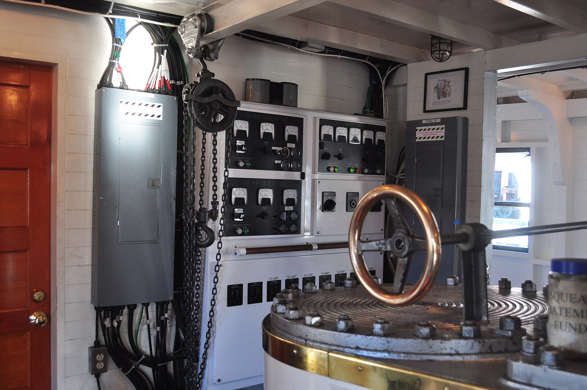 Virginia V (ship, 1922) engine room 05 - modern electrical panels.jpg