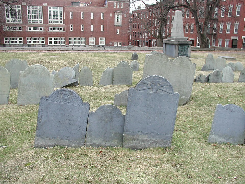 File:Leaning Tombstones.jpg