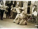 Hippie-street-fight.jpg