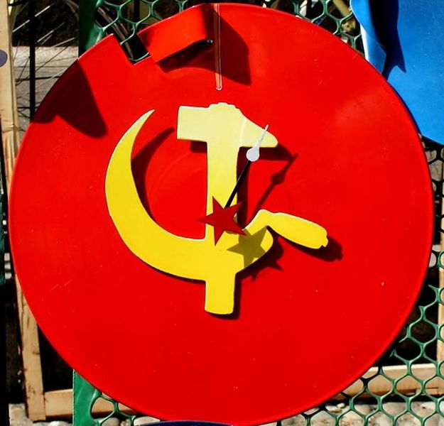File:Commie clock.jpg