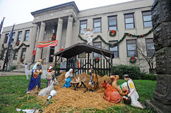 Ellwood Nativity.jpg