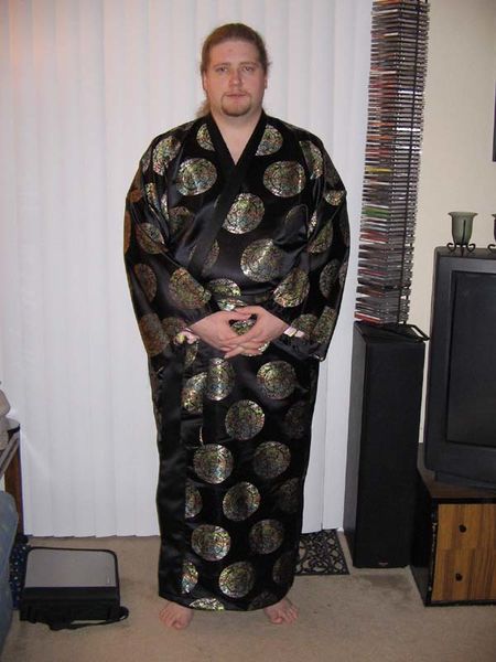 File:Bradon Kimono.jpg