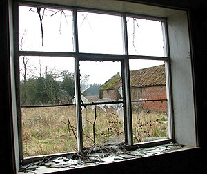 Planet Farm, Hethersett - broken window - geograph.org.uk - 2290987.jpg