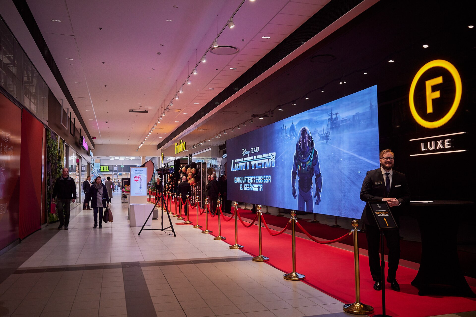 Finnkino Luxe Mylly movie theater at Raisio, Finland.jpg