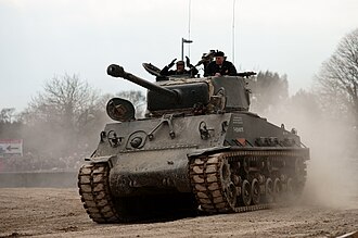Sherman Tank - geograph.org.uk - 3388584.jpg