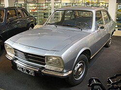 Peugeot 504 000.jpg