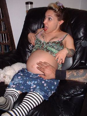 Pregnantmidget.jpg