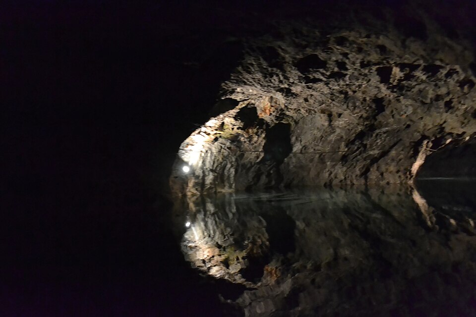 960px-Caves_of_Seegrotte.jpg