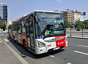 Iveco Urbanway 18M Hybrid bus, Praha.jpg