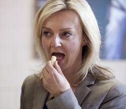 Liz Truss Eating2.jpg