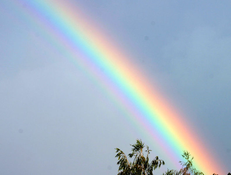 File:A rainbow.jpg