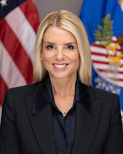 Pam Bondi official portrait (cropped)(2).jpg