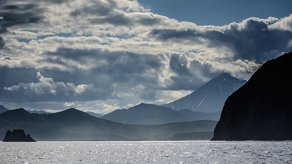960px-Kamchatka_Kamchatka_Landscape_%2817539395548%29.jpg